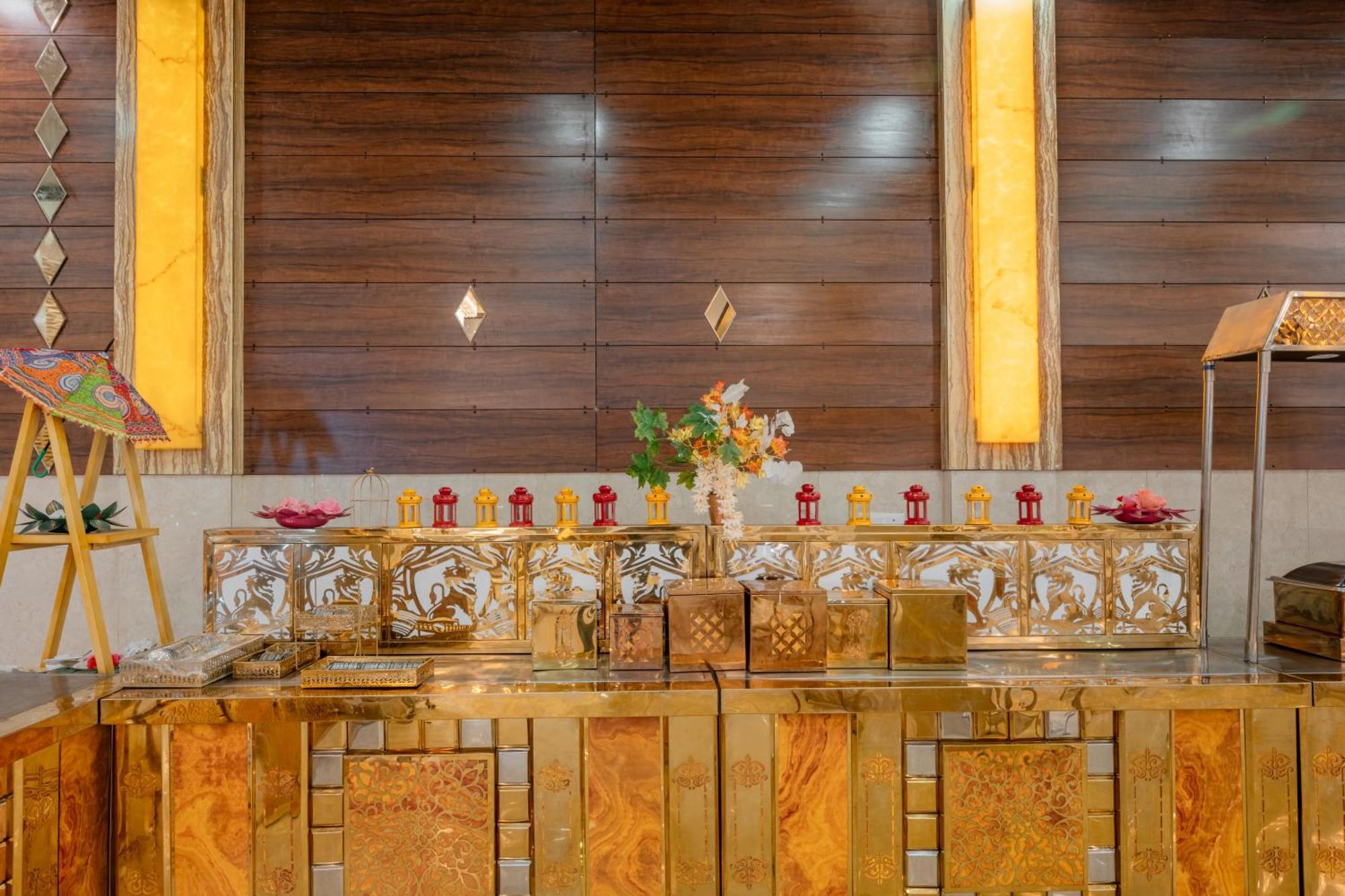 Hotel Vasdaa Grand 德拉敦 外观 照片