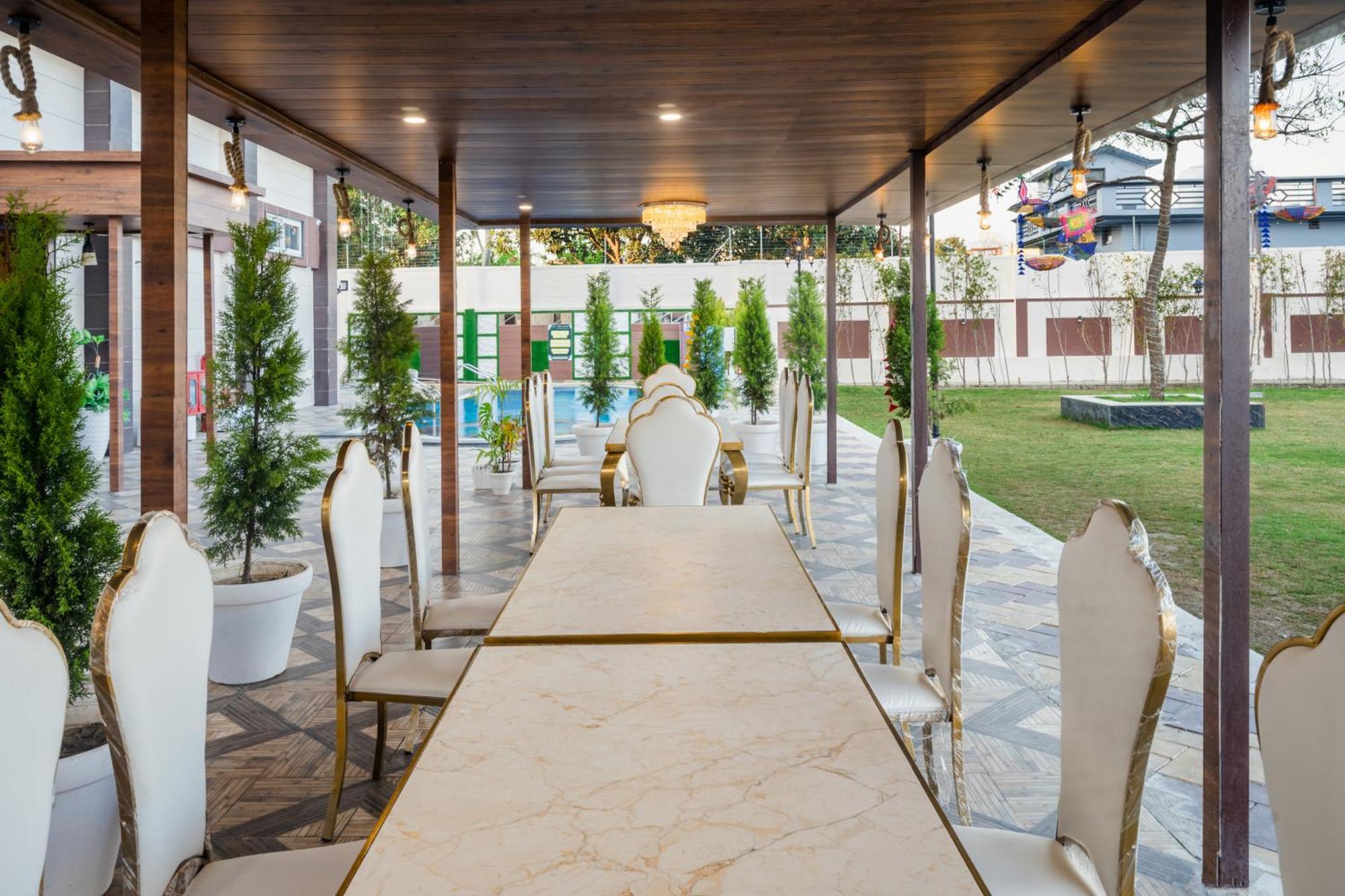 Hotel Vasdaa Grand 德拉敦 外观 照片